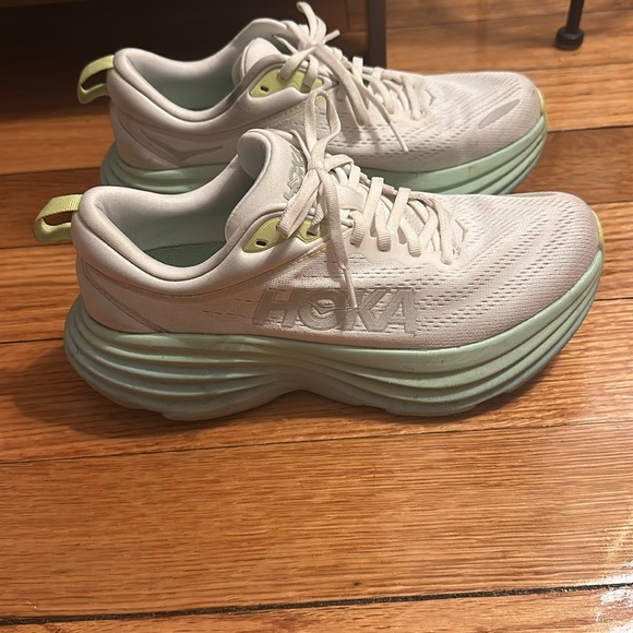 HOKA Bondi 8 - Picture 6 of 10
